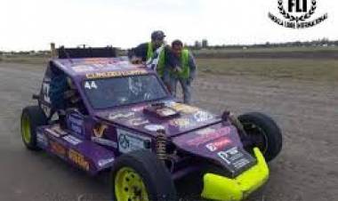 José Carlos Tortonesi campeón de la Fuerza Libre Internacional