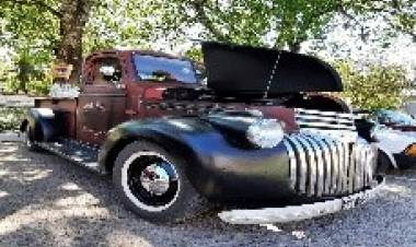 Espectacular exposición de Autos  en nuestra Ciudad.