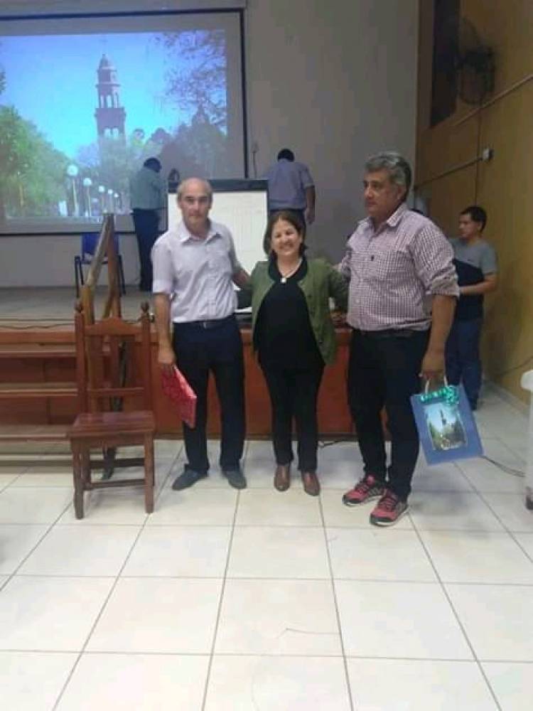 Se presentaron Obras Escritas de Carlos Bret, en Bicentenario.