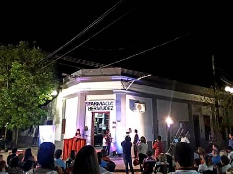 Farmacia “Bermudez” y Sus Grandes Festejos.