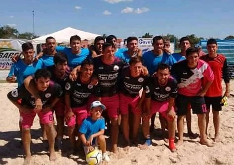 Deportivo Sauce Participo del torneo de futbol de Playa.