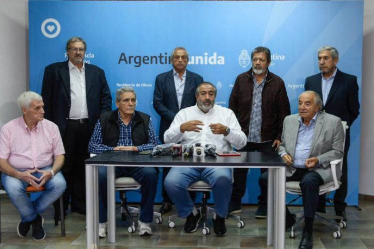 Alberto Fernández y la CGT analizaron la vuelta al trabajo después de Pascuas